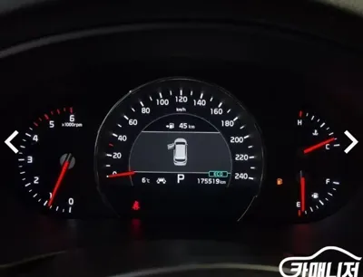 Kia Sorento 2018, 175383 км, за 9254.37 USD - фото 6