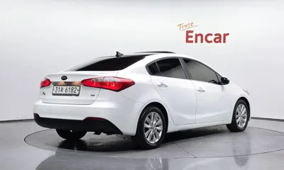 Kia K3 2013, 114177 км, за 3275.57 USD
