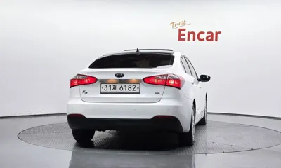 Kia K3 2013, 114177 км, за 3275.57 USD