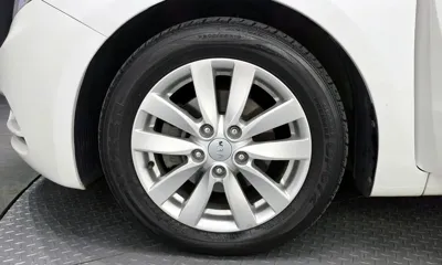 Kia K3 2013, 114177 км, за 3275.57 USD