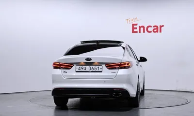Kia K5 2016, 100515 км, за 6291.39 USD