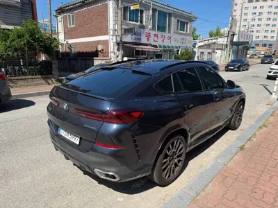 BMW X6 2026, 8548 км, за 77631.12 USD