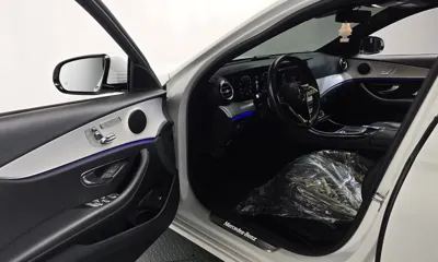 Mercedes-Benz E-Class 2021, 144538 км, за 17356.82 USD - фото 10