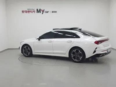 Kia K5 2023, 91290 км, за 12345.28 USD