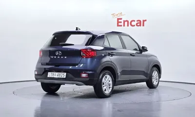 Hyundai Venue 2020, 46566 км, за 9702.41 USD