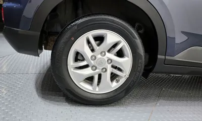 Hyundai Venue 2020, 46566 км, за 9702.41 USD