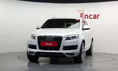 Audi Q7 2015, 279921 км, за 5395.56 USD