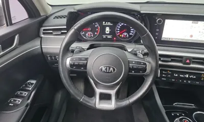 Kia K5 2021, 70567 км, за 10336.08 USD - фото 13