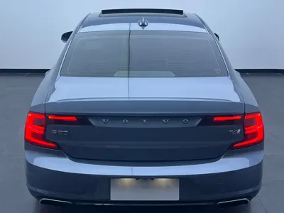 Volvo S90 2018, 90000 км, за 17411.98 USD