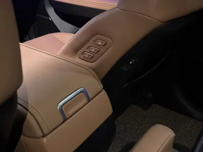 Hyundai Santafe 2025, 2842 км, за 12498.36 USD - фото 6