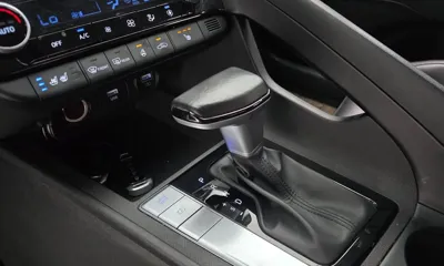 Hyundai Avante 2021, 98676 км, за 9977.68 USD - фото 9