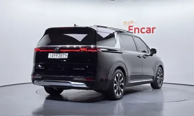 Kia Canival 2021, 75959 км, за 22052.96 USD