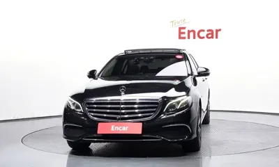 Mercedes-Benz E-Class 2019, 95251 км, за 16738.87 USD