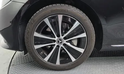 Mercedes-Benz E-Class 2019, 95251 км, за 16738.87 USD