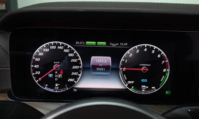 Mercedes-Benz E-Class 2019, 95251 км, за 16738.87 USD - фото 8