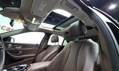 Mercedes-Benz E-Class 2019, 95251 км, за 16738.87 USD - фото 17