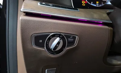 Mercedes-Benz E-Class 2019, 95251 км, за 16738.87 USD - фото 28