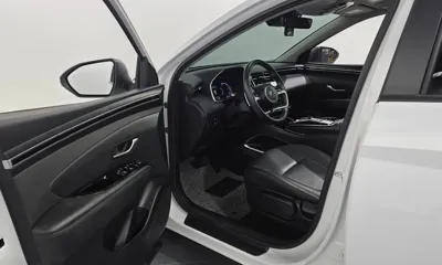 Hyundai Tucson 2023, 22446 км, за 19103.66 USD - фото 10