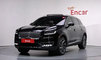 Lincoln Nautilus · 2020 год