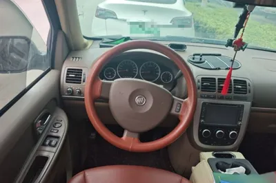 Buick GL8 2014, 101000 км, за 7202 USD - фото 9