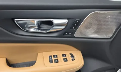 Volvo S60 2021, 89390 км, за 16018.75 USD - фото 20