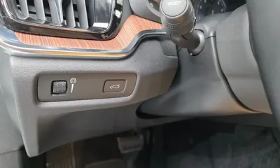 Volvo S60 2021, 89390 км, за 16018.75 USD - фото 27
