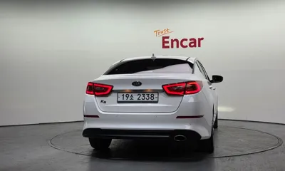 Kia K5 2015, 135904 км, за 3635.65 USD