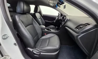 Kia K5 2015, 135904 км, за 3635.65 USD - фото 10