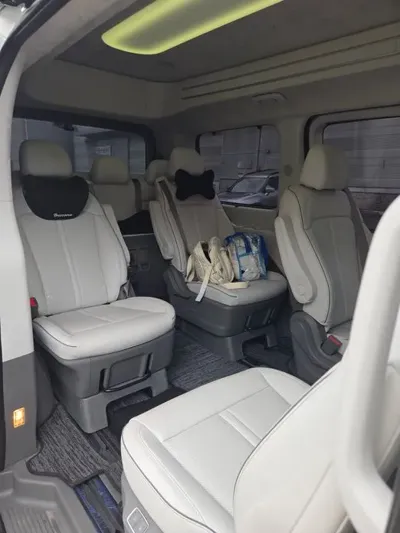 Hyundai Staria 2025, 16000 км, за 37767.78 USD