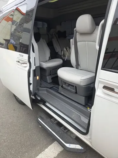 Hyundai Staria 2025, 16000 км, за 37767.78 USD - фото 9