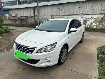 Peugeot 408