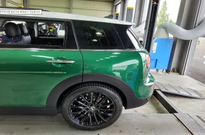 MINI Clubman 2020, 22621 км, за 12552.89 USD