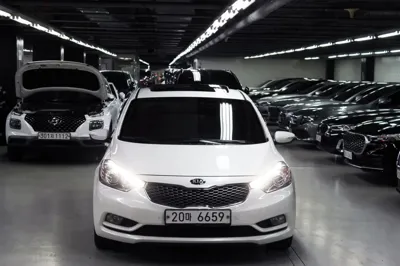 Kia K3 2013, 106000 км, за 4033.31 USD