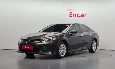 Toyota Camry · 2021 год