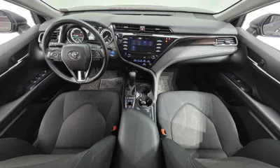 Toyota Camry 2021, 62761 км, за 17564.42 USD - фото 7