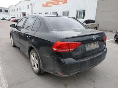 Volkswagen Lavida 2017, 111199 км, за 4384.85 USD