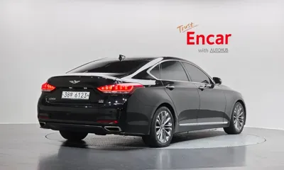 Hyundai Genesis 2014, 127631 км, за 7214.13 USD