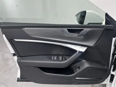 Audi A7 2026, 100 км, за 58994 USD - фото 11