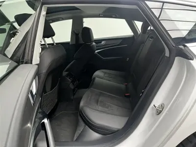 Audi A7 2026, 100 км, за 58994 USD - фото 18