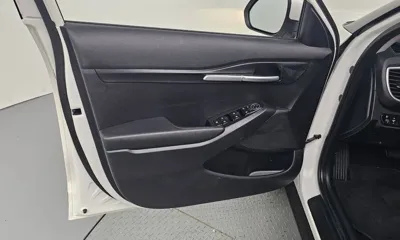 Kia Seltos 2025, 43684 км, за 18442.64 USD - фото 24