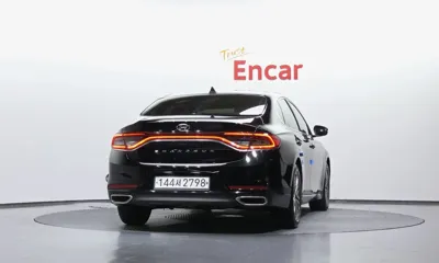 Hyundai Grandeur 2019, 69960 км, за 10962.32 USD