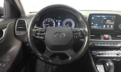 Hyundai Grandeur 2019, 69960 км, за 10962.32 USD - фото 13