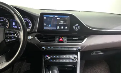 Hyundai Grandeur 2019, 69960 км, за 10962.32 USD - фото 14