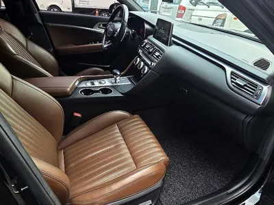 Genesis G70 2018, 72553 км, за 13609.42 USD - фото 9