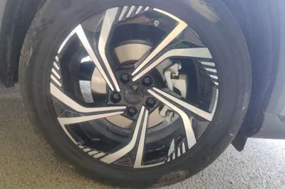Geely Auto Emgrand X7 Sport 2024, 10100 км, за 11798 USD