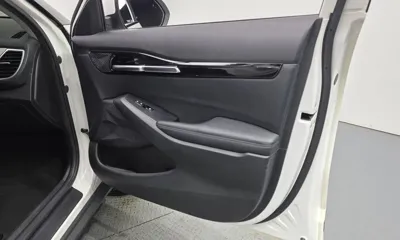 Kia Seltos 2020, 92490 км, за 10749.19 USD - фото 24