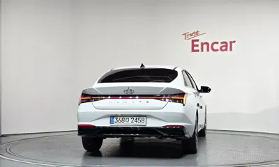 Hyundai Avante 2023, 72013 км, за 13075.73 USD