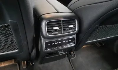 Mercedes-Benz GLE-Class 2022, 19866 км, за 55840.84 USD - фото 32