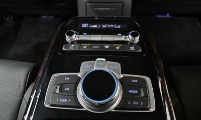 Genesis G90 2019, 8562 км, за 26632.8 USD - фото 32