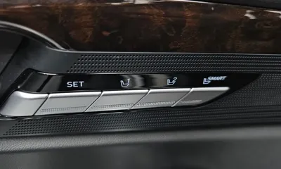 Genesis G90 2019, 8562 км, за 26632.8 USD - фото 36